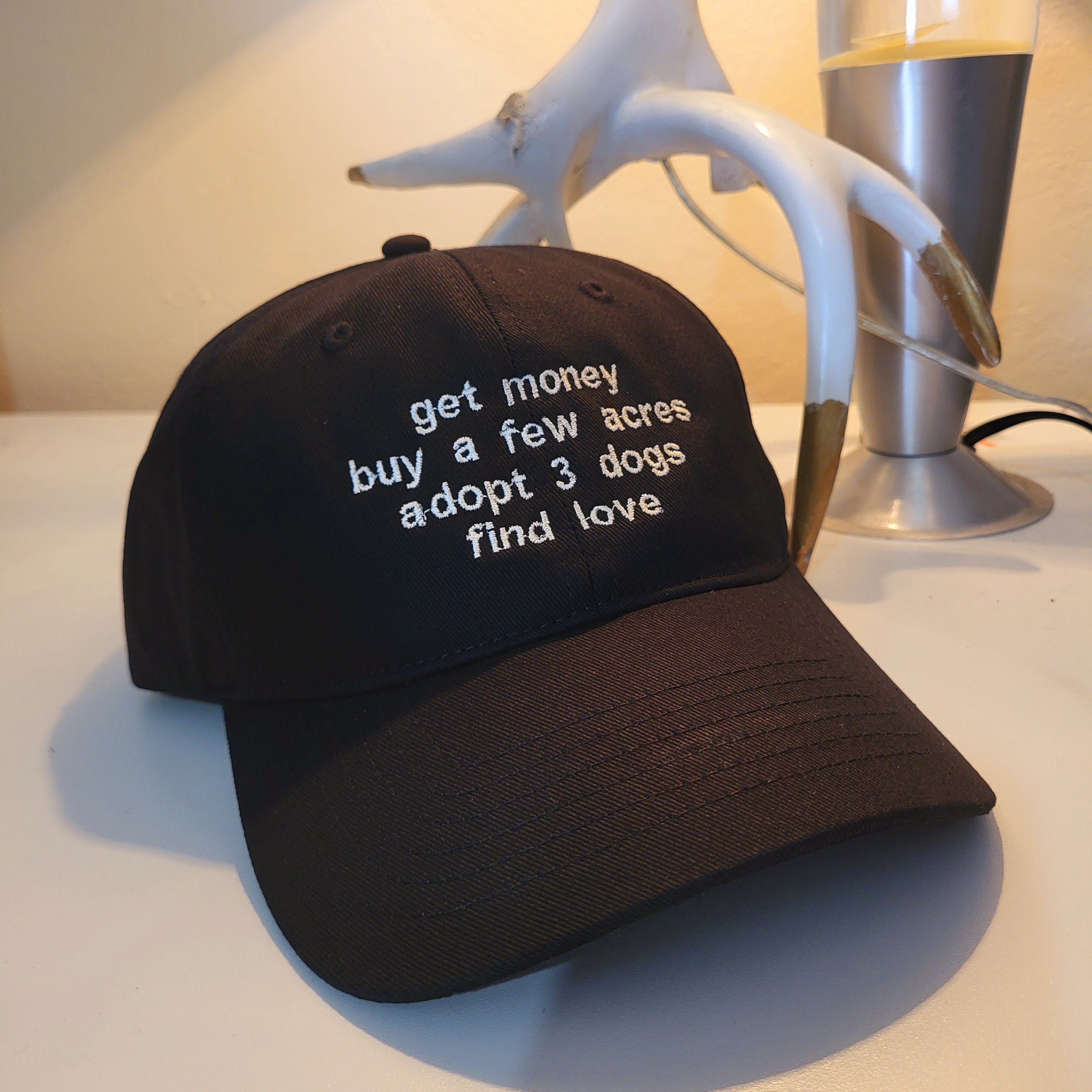 Money Land Dogs Love Hat